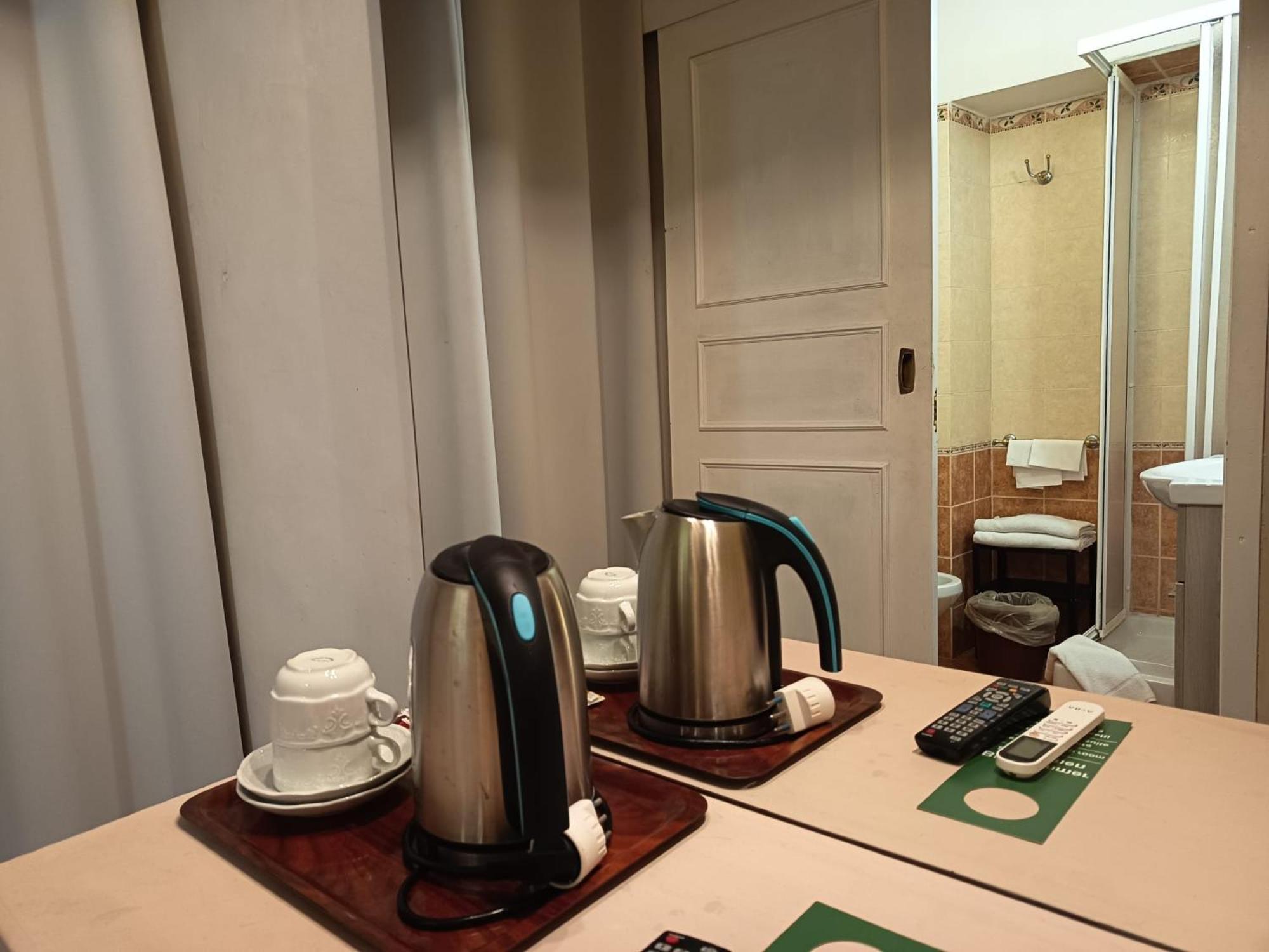Hotel Julia Rome Bagian luar foto