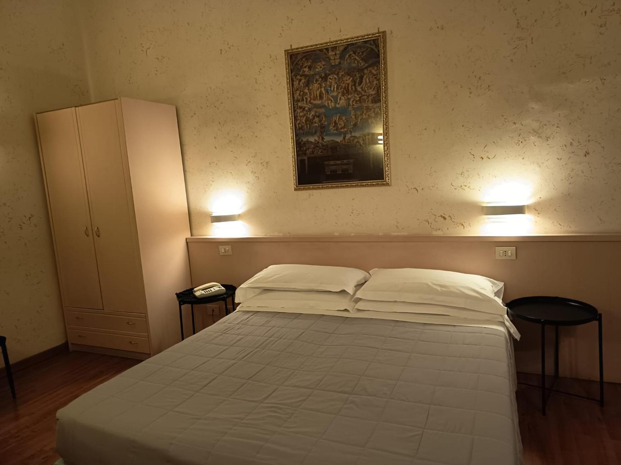 Hotel Julia Rome Bagian luar foto